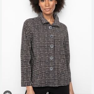 New Habitat Power Stretch Swing Jacket Size Small